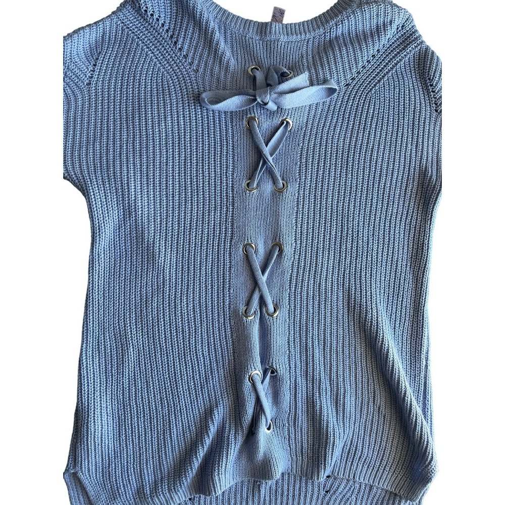 Alya Women blue Sweater Size Small💖💖💖